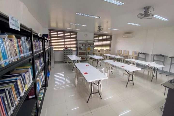 Reading/Study Area