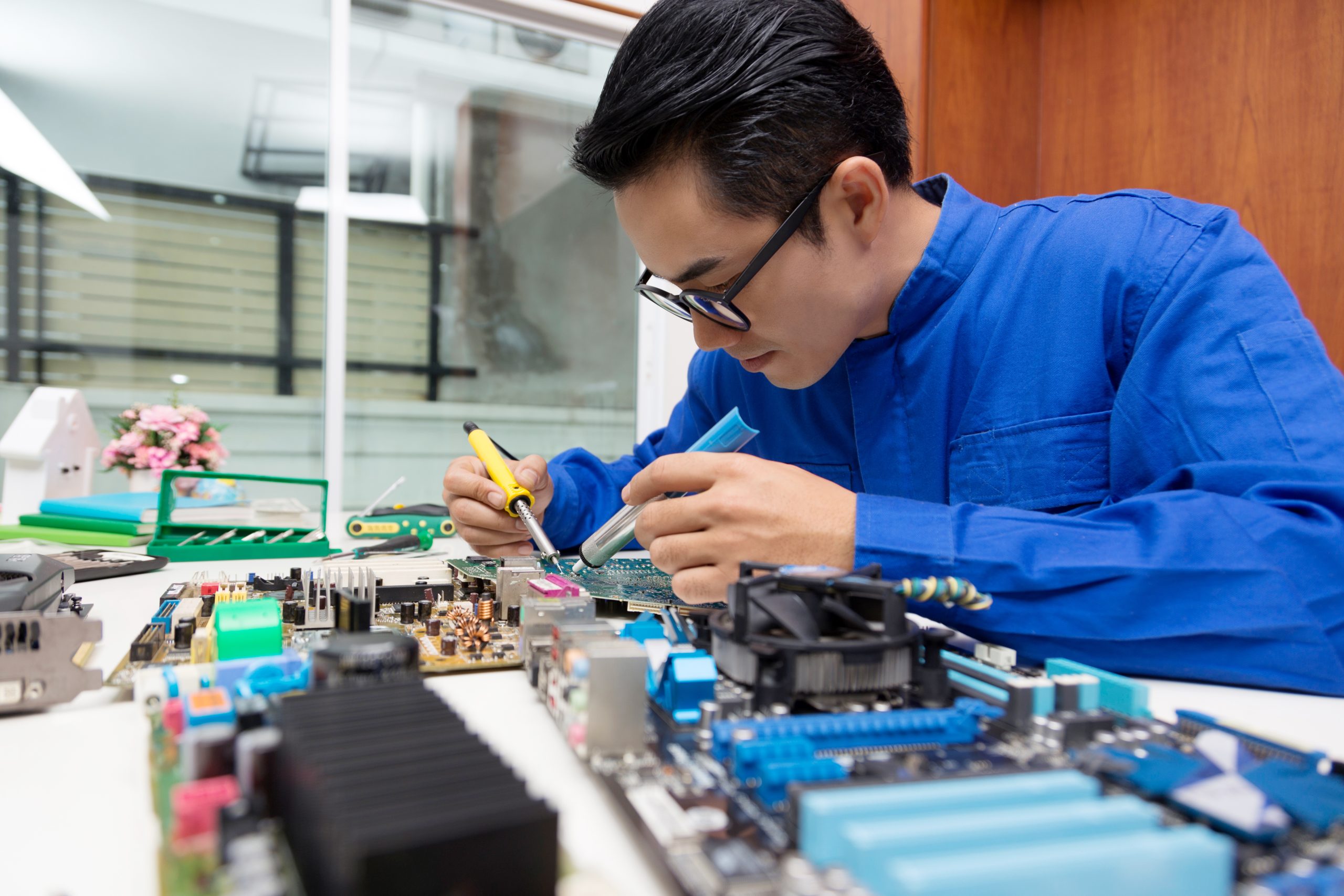 Electronics Engineering Technology